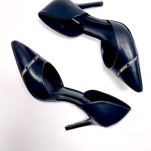 DKNY ROSETTA dorsay Pump Black size 7.5